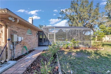 *LISTED UNDER APPRAISAL VALUE* Welcome to this recently updated on Glen Abbey Golf Club in Florida - for sale on GolfHomes.com, golf home, golf lot