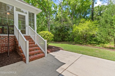 PREMIER MEMBERSHIP INCLUDED! Welcome to this immaculately on Reserve Club At St James Plantation in North Carolina - for sale on GolfHomes.com, golf home, golf lot