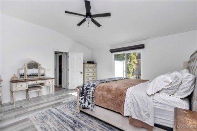 *LISTED UNDER APPRAISAL VALUE* Welcome to this recently updated on Glen Abbey Golf Club in Florida - for sale on GolfHomes.com, golf home, golf lot