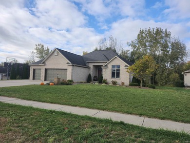 Start Showing Date: 11/1/2025 OPEN HOUSE 11/1/25 from 1-3 PM on Eagle Glen Golf Club in Indiana - for sale on GolfHomes.com, golf home, golf lot