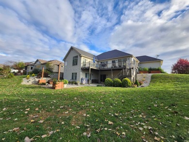 Start Showing Date: 11/1/2025 OPEN HOUSE 11/1/25 from 1-3 PM on Eagle Glen Golf Club in Indiana - for sale on GolfHomes.com, golf home, golf lot