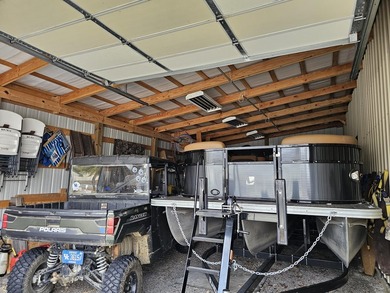 The perfect All-In-One Rough River Lake property on Rough River Dam State Resort Park Golf Course in Kentucky - for sale on GolfHomes.com, golf home, golf lot