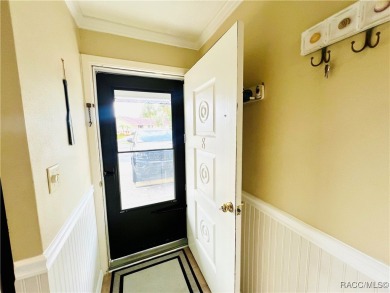 Charming and Updated Crystal River Condo - Perfect for Easy on Plantation Inn and Golf Resort  in Florida - for sale on GolfHomes.com, golf home, golf lot