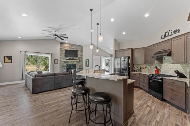Turnkey, fully furnished McCall mountain getaway - Newly on McCall Municipal Golf Course in Idaho - for sale on GolfHomes.com, golf home, golf lot