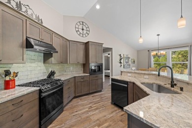 Turnkey, fully furnished McCall mountain getaway - Newly on McCall Municipal Golf Course in Idaho - for sale on GolfHomes.com, golf home, golf lot