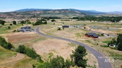 Build in Council Greens backing up to a scenic 9-hole golf on Council Mountain Golf Course in Idaho - for sale on GolfHomes.com, golf home, golf lot