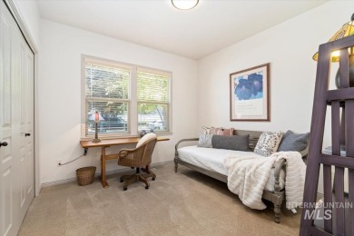 Beautiful split-bedroom home in Ashford Greens is a golfer's on Lakeview Golf Club in Idaho - for sale on GolfHomes.com, golf home, golf lot