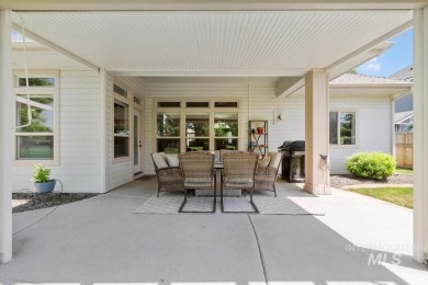Beautiful split-bedroom home in Ashford Greens is a golfer's on Lakeview Golf Club in Idaho - for sale on GolfHomes.com, golf home, golf lot