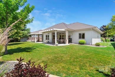 Beautiful split-bedroom home in Ashford Greens is a golfer's on Lakeview Golf Club in Idaho - for sale on GolfHomes.com, golf home, golf lot