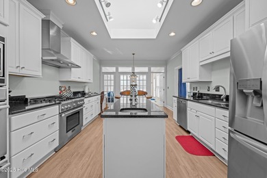 Beautiful Home in Highly Sought-After Taberna! A meticulously on Taberna Country Club in North Carolina - for sale on GolfHomes.com, golf home, golf lot