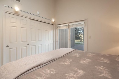 Exceptionally well maintained end unit townhome on the 6th green on Eagle Crest Golf Resort - Resort Course in Oregon - for sale on GolfHomes.com, golf home, golf lot