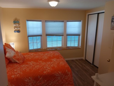 LOCATION! LOCATION!! -- RENOVATED -- 2 BEDROOM, 2 BATH. Located on Spessard Holland Golf Course in Florida - for sale on GolfHomes.com, golf home, golf lot