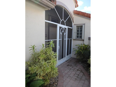 Lake View.Luxury Lakeside Living without the Equity Fees! on  in Florida - for sale on GolfHomes.com, golf home, golf lot