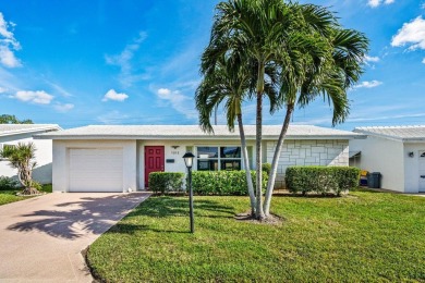 Canalfront Charm in Leisureville! Step into easygoing living on Leisureville Community Golf Course in Florida - for sale on GolfHomes.com, golf home, golf lot