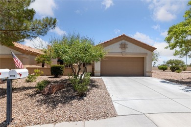PRICED TO SELL ~ This Charming Sun City Summerlin Townhome on Eagle Crest Golf Club in Nevada - for sale on GolfHomes.com, golf home, golf lot