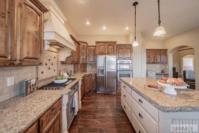 Looking for more square footage, custom finishes and amazing on Sage Lakes Municipal Golf Course in Idaho - for sale on GolfHomes.com, golf home, golf lot