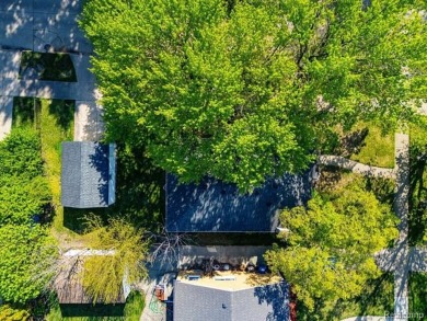Don't miss this clean, well-maintained 3-bedroom, 1-bath ranch on Western Golf and Country Club in Michigan - for sale on GolfHomes.com, golf home, golf lot