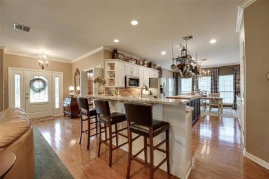 A well maintained home in the White Bluff Resort on Lake Whitney on White Bluff Resort - Old Course in Texas - for sale on GolfHomes.com, golf home, golf lot