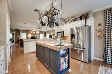A well maintained home in the White Bluff Resort on Lake Whitney on White Bluff Resort - Old Course in Texas - for sale on GolfHomes.com, golf home, golf lot