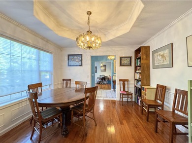 Welcome to 117 Cifuentes Way, a charming 3BR, 4BA custom home on Ponce De Leon Golf Course in Arkansas - for sale on GolfHomes.com, golf home, golf lot