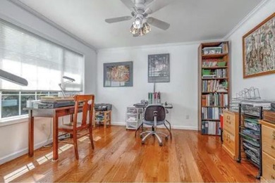 Welcome to 117 Cifuentes Way, a charming 3BR, 4BA custom home on Ponce De Leon Golf Course in Arkansas - for sale on GolfHomes.com, golf home, golf lot