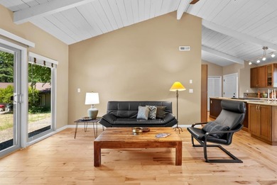 Discover your ideal living space in this delightful condo on Boulder Creek Golf and Country Club in California - for sale on GolfHomes.com, golf home, golf lot