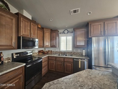 Come See This Big Beautiful Open Floor Plan Home. 2BD 2BA on Viewpoint Golf Resort in Arizona - for sale on GolfHomes.com, golf home, golf lot