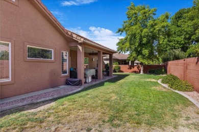 Amazing 3 bed/2 bath home in Hurricane with NO HOA! Features an on Sky Mountain Golf Course in Utah - for sale on GolfHomes.com, golf home, golf lot