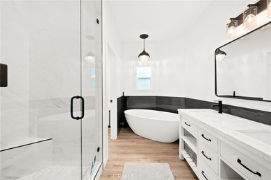 2 Bedrooms | 2.5 Baths | 1,685 Sq Ft | Condo
Stunning on Bear Creek Golf and Country Club in California - for sale on GolfHomes.com, golf home, golf lot