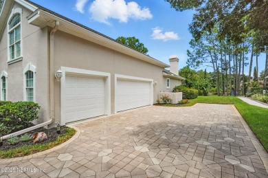 Immaculate 5 bedroom / 3 1/2 bathroom pool home on a private on Jacksonville Golf and Country Club in Florida - for sale on GolfHomes.com, golf home, golf lot