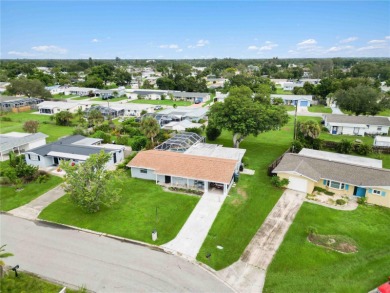 Welcome to 134 Paddington Road, a beautiful three bedroom, two on Venice East Golf Club in Florida - for sale on GolfHomes.com, golf home, golf lot
