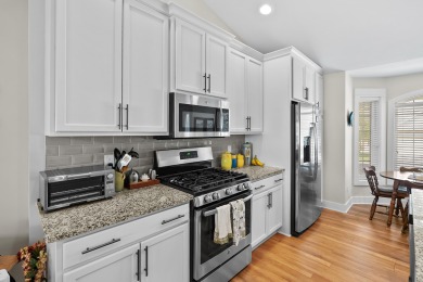 Immaculate, move in ready condo at Redstone Farms! Spacious 3 on Prairies Golf Club in Michigan - for sale on GolfHomes.com, golf home, golf lot