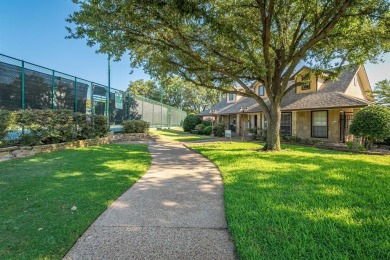 COMPLETELTY UPDATED one-story home in a GOLF COURSE COMMUNITY! on Ridgeview Ranch Golf Club in Texas - for sale on GolfHomes.com, golf home, golf lot