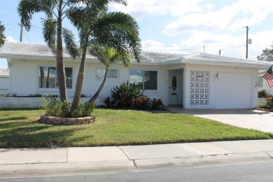 Discover Your Ideal Home in a 55+ Community! This charming on Mainlands Golf Club in Florida - for sale on GolfHomes.com, golf home, golf lot