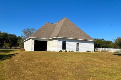 1BR 1BA home with an additional 2000 sqft of unfinished area on Fernwood Country Club in Mississippi - for sale on GolfHomes.com, golf home, golf lot