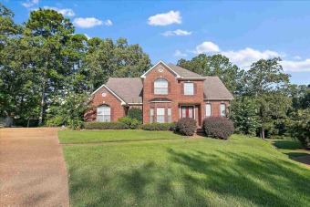 Great new listing in the Woodland Glen section of Castlewoods on Castlewoods Golf Club in Mississippi - for sale on GolfHomes.com, golf home, golf lot