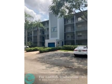 *OWNER  MOTIVATED *Spacious 2/2  condo in  a  +55  gated on Flamingo Lakes Country Club in Florida - for sale on GolfHomes.com, golf home, golf lot