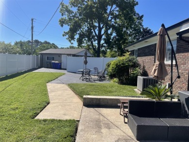 This immaculate home is ready for it's next owner! This FOUR on Indian Hills Country Club, Inc in Kentucky - for sale on GolfHomes.com, golf home, golf lot