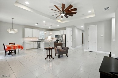 NEW PHOTOS TO GO WITH THE NEW REDUCED PRICE!!! SELLER IS HIGHLY on River Hall Country Club in Florida - for sale on GolfHomes.com, golf home, golf lot