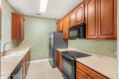 Welcome to 1626 Peregrine Circle #101 in the desirable Ventura on Turtle Creek Golf Club in Florida - for sale on GolfHomes.com, golf home, golf lot