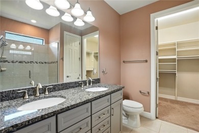 NEW PHOTOS TO GO WITH THE NEW REDUCED PRICE!!! SELLER IS HIGHLY on River Hall Country Club in Florida - for sale on GolfHomes.com, golf home, golf lot