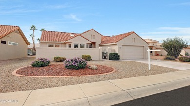 Beautiful golf course community, 3-bedroom, 2-bathroom home that on Deer Valley Golf Course in Arizona - for sale on GolfHomes.com, golf home, golf lot
