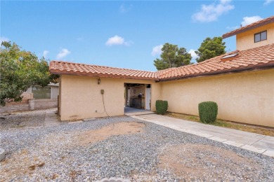Fantastic Golf Course Home on 1 North

Tucked away in a quiet on Silver Lakes Golf Course in California - for sale on GolfHomes.com, golf home, golf lot