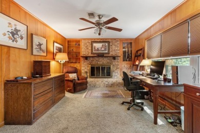 Welcome to your retreat at 437 Rayburn Blvd! This lovingly on Rayburn Country Club in Texas - for sale on GolfHomes.com, golf home, golf lot
