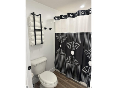 Recently renovated studio condo right in the heart of Shanty on Shanty Creek Golf Course in Michigan - for sale on GolfHomes.com, golf home, golf lot