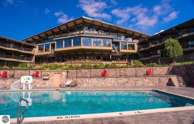 Recently renovated studio condo right in the heart of Shanty on Shanty Creek Golf Course in Michigan - for sale on GolfHomes.com, golf home, golf lot