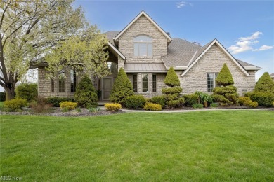 Move right into this beautiful 5-bedroom home located in Red on Bob-O-Link Golf Course in Ohio - for sale on GolfHomes.com, golf home, golf lot