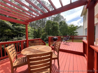Beautifully maintained 3 BR, 2 1/2 BA home located in the highly on Carolina Lakes Country Club in North Carolina - for sale on GolfHomes.com, golf home, golf lot
