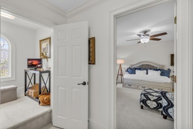 BEAUTIFUL 4BR/3.5BA TOWNHOME with high ceilings to enhance the on Chatuge Shores Golf Course in North Carolina - for sale on GolfHomes.com, golf home, golf lot