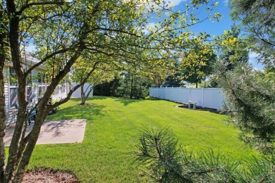 Welcome to this beautifully updated 2 bedroom, 2 bath ranch on Whisper Creek Golf Club in Illinois - for sale on GolfHomes.com, golf home, golf lot